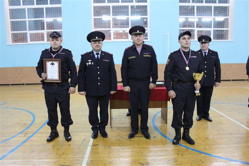 В Белгороде определился лучший экипаж группы задержания вневедомственной охраны Росгвардии