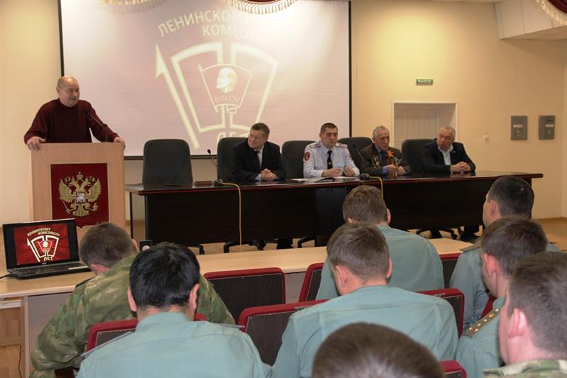 В Тюменском областном управлении Росгвардии состоялся тематический вечер, посвященный 100-летию ВЛКСМ
