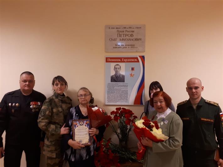 В Череповце почтили память воина-дзержинца, Героя России Олега Петрова