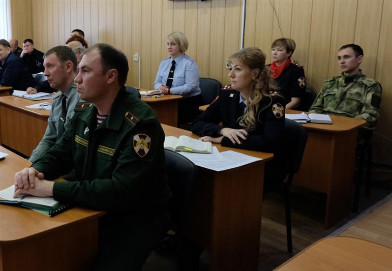 В Восточном округе Росгвардии презентовали фильм и книгу, посвящённые Герою России генерал-полковнику Анатолию Романову 