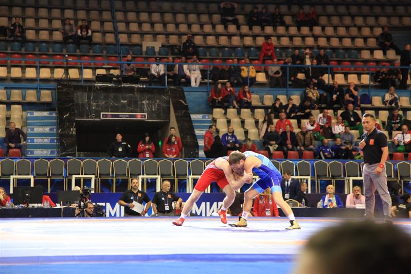 Сотрудник Росгвардии из Мордовии стал чемпионом мира по греко-римской борьбе среди ветеранов 