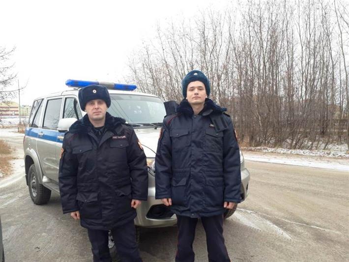 Уральские росгвардейцы задержали подозреваемых в кражах и передали полиции нетрезвого водителя
