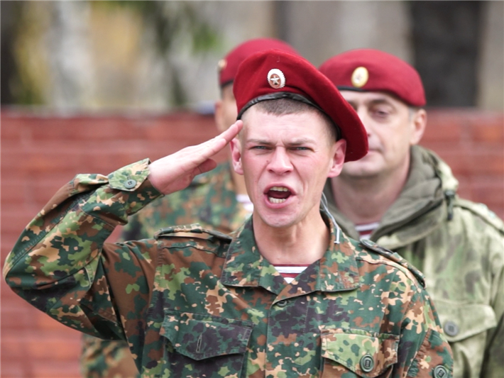 В Новосибирской области прошли квалификационные испытания на право ношения крапового берета (фото, видео)