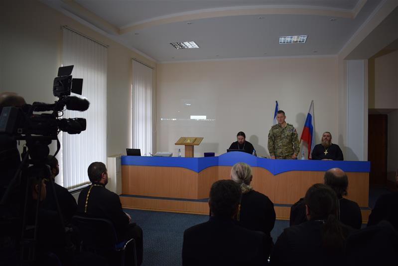 ОМОН «Беркут» посетили священнослужители Симферопольской и Крымской епархии 