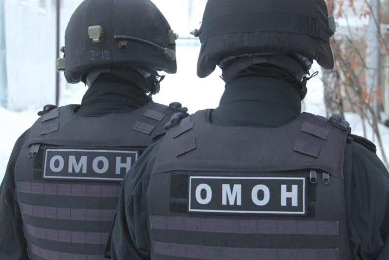 При участии череповецкого ОМОН задержаны подозреваемые в наркоторговле