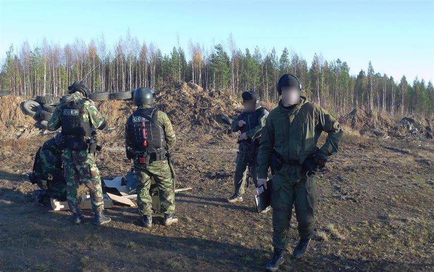 Архангельский СОБР завершил полевой выход