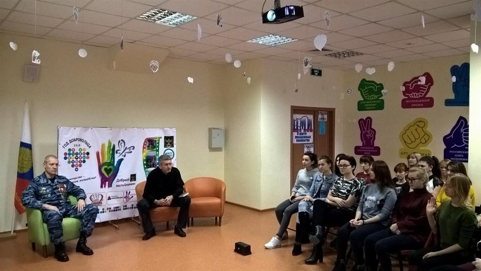 Белгородские росгвардейцы приняли участие в региональной акции «Диалоги с героями»