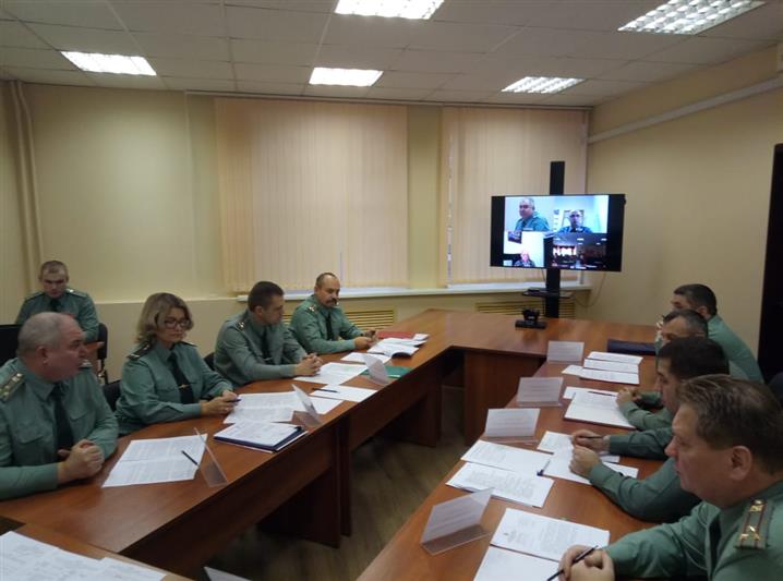 Офицеры Центрального аппарата Росгвардии ответили на вопросы военнослужащих калачевской бригады
