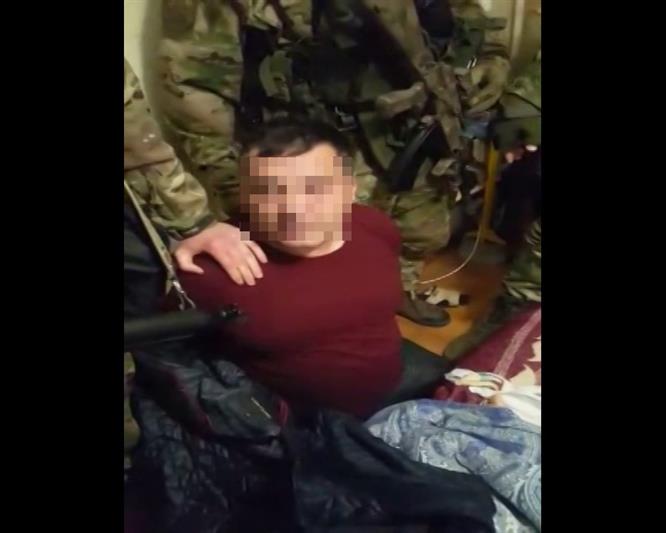 Сотрудники севастопольского СОБР «Сокол» задержали мошенника, который обманным путем выманил у доверчивых крымчан  около 2 миллионов рублей