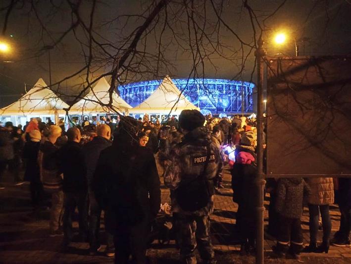 Росгвардейцы обеспечили правопорядок при проведении Фестиваля света - 2018 в Санкт-Петербурге