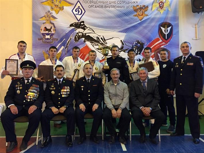 Сотрудники СОБР Росгвардии завоевали «золото» на турнире по рукопашному бою среди представителей силовых ведомств Иркутской области