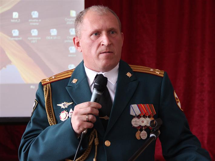 Росгвардейцы Тувы провели мастер-класс детям сельской школы в рамках акции «Класс доброты» 