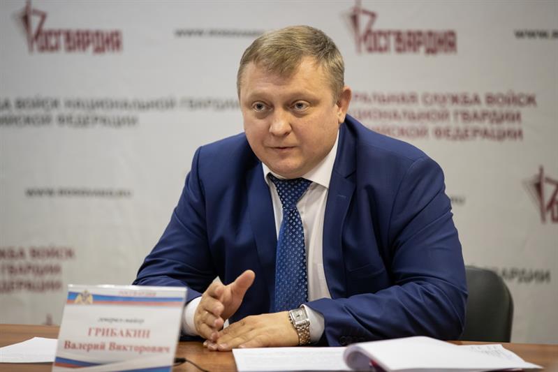 Официальный представитель Росгвардии Валерий Грибакин провел брифинг для журналистов