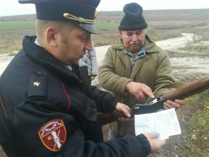 Белгородские росгвардейцы провели профилактические рейды в связи с открытием сезона охоты на зайца