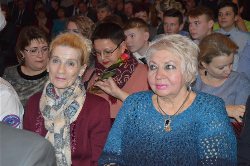 Росгвардейцы поздравили с 95-летием орловский техникум путей сообщения имени бойца ОМОН старшего прапорщика милиции Владислава Лапочкина