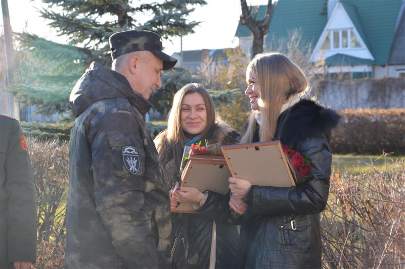 В брянской кадетской школе открылась музейная экспозиция, посвященная погибшему офицеру СОБР, Герою России Валерию Шкурному