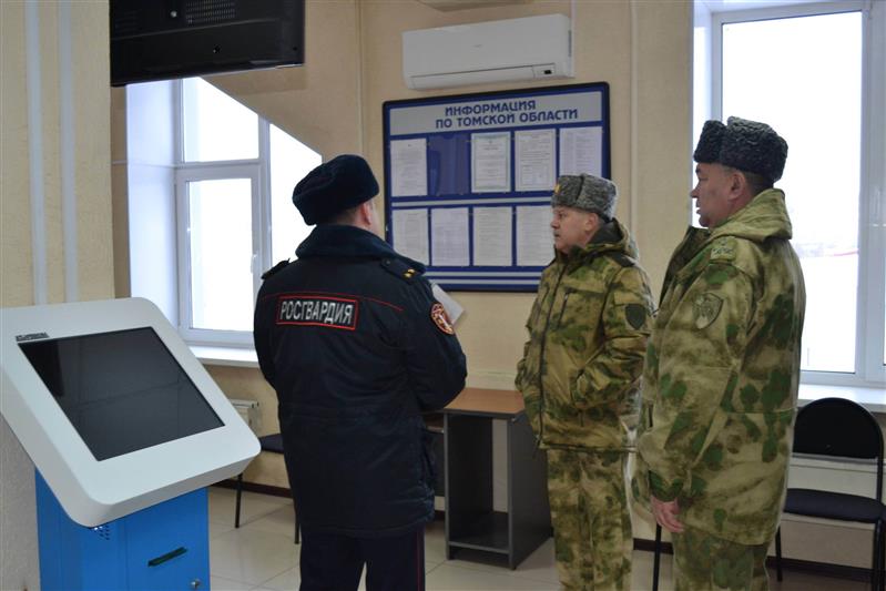 Заместитель командующего Сибирским округом Росгвардии проинспектировал воинские части и подразделения, дислоцирующиеся в Томской области