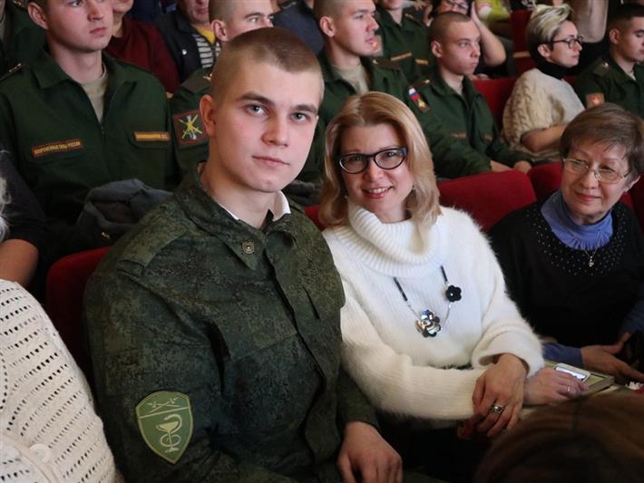В Уральском округе Росгвардии состоялись торжественные мероприятия, посвящённые Дню матери