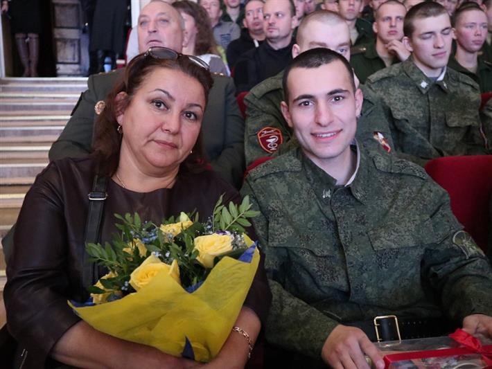 В Уральском округе Росгвардии состоялись торжественные мероприятия, посвящённые Дню матери