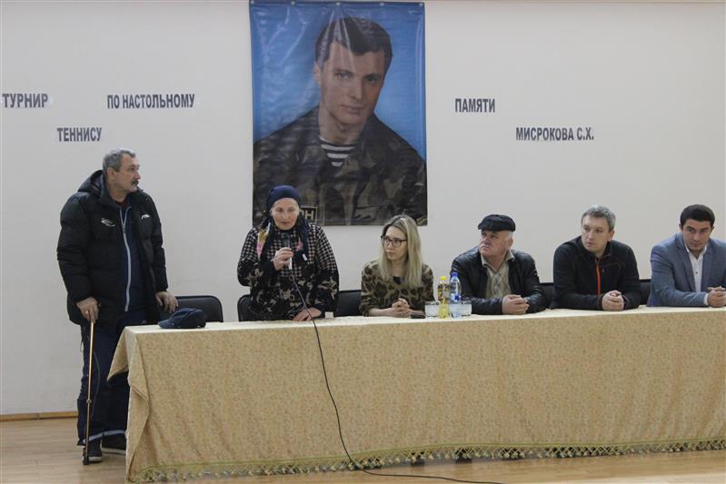  Росгвардейцы Кабардино-Балкарии почтили памяти старшего лейтенанта милиции Султана Мисрокова теннисным турниром