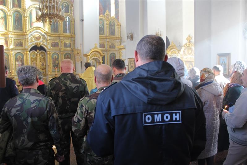 В Северо-Кавказском округе Росгвардии почтили память военнослужащих и сотрудников, погибших при исполнении служебных обязанностей