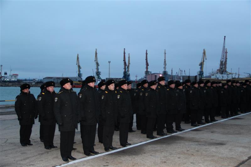 Военнослужащие керченского морского отряда Росгвардии отправились осваивать новые катера