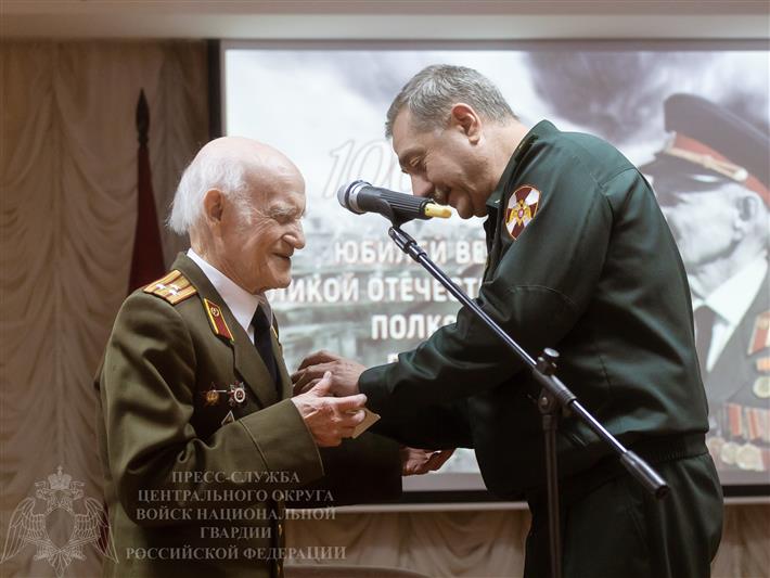 Ветерану войск правопорядка Дмитрию Семеновичу Горяинову исполнилось 100 лет