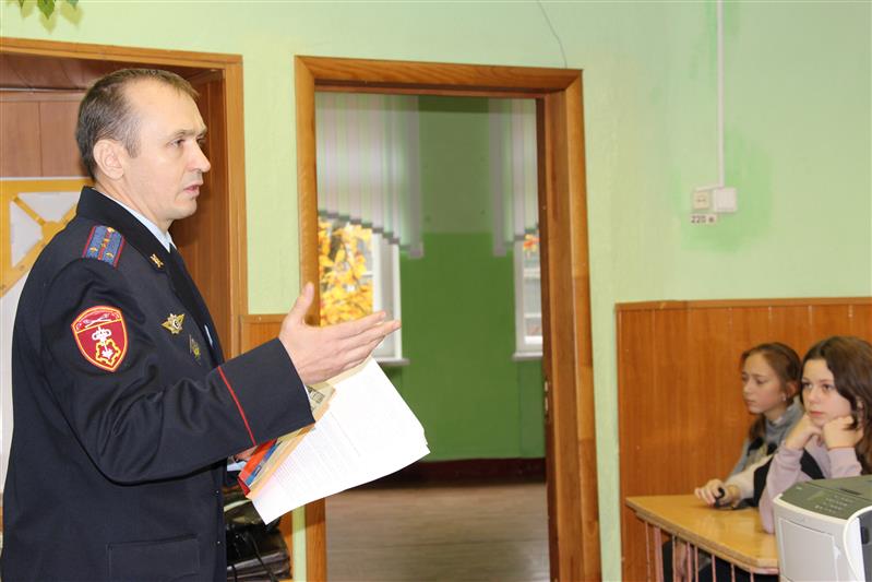 В День доброты росгвардейцы Воронежа и Курска встретились с детьми