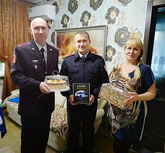  В Восточном округе Росгвардии прошли мероприятия, посвященные Дню матери