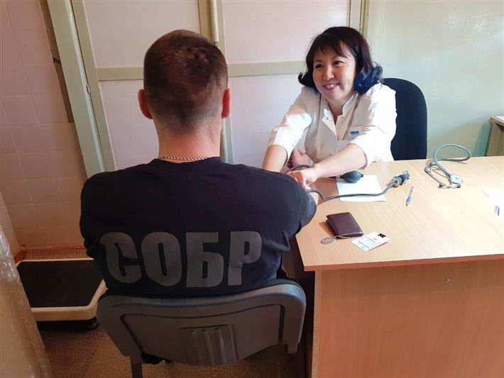 Сотрудники хабаровского СОБР добровольно сдали кровь для нужд медицинских учреждений  