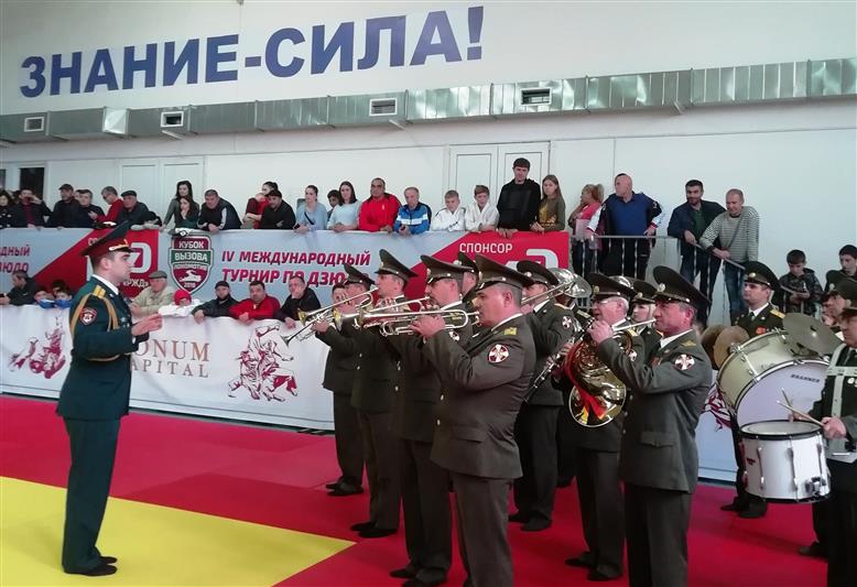 В Нальчике полковой оркестр Росгвардии принял участие в открытии международного турнира по дзюдо