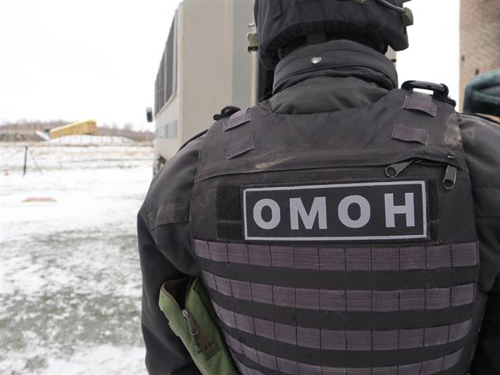 Сотрудники курганского ОМОН и полиции провели профилактическую операцию «Нелегальный мигрант»