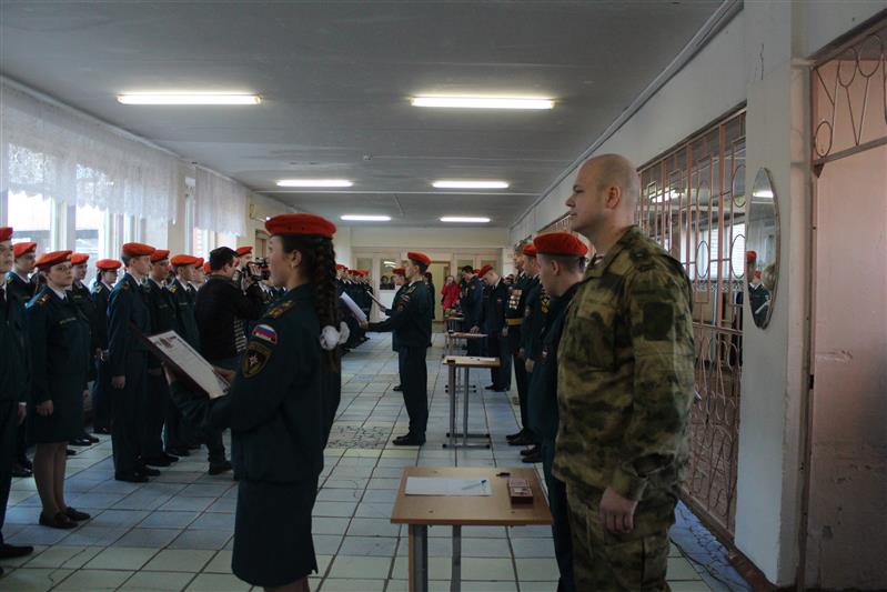 Кадеты профильного класса Росгвардии владимирской школы дали клятву на верность Родине