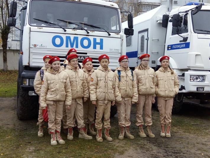 В Твери и во Владимирской области Росгвардейцы  провели уроки мужества 