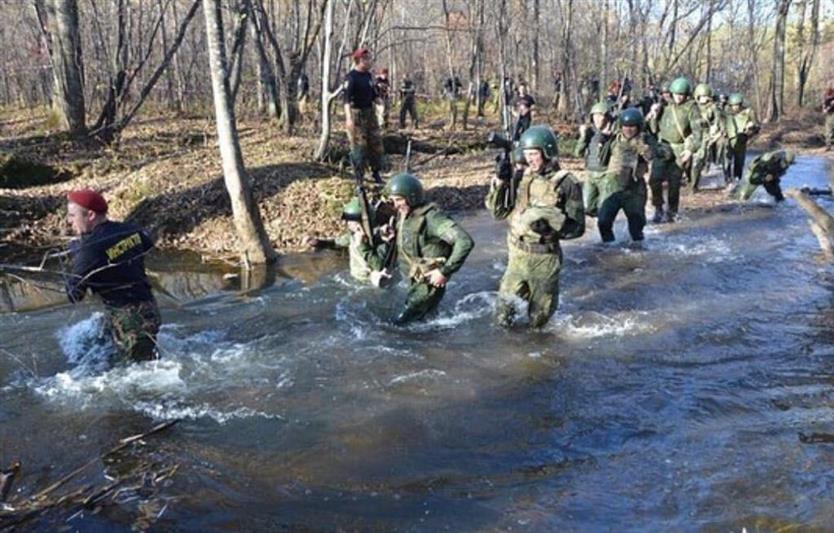 Вдова погибшего в бою офицера внутренних войск посетила воинскую часть в Кабардино-Балкарии, в которой он служил