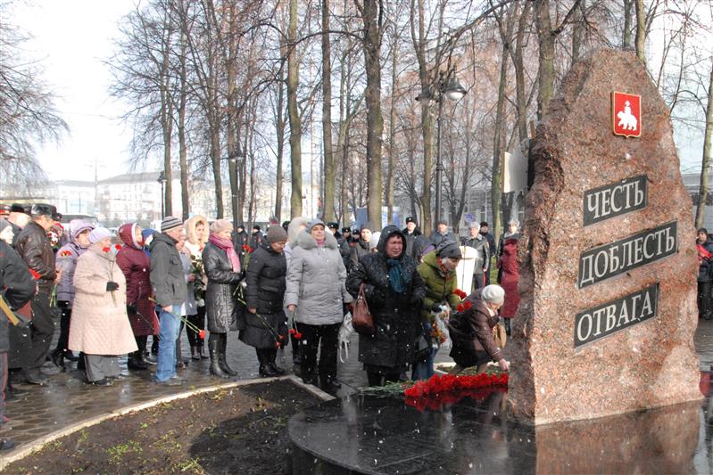 Пермские росгвардейцы почтили память коллег, погибших при исполнении служебного долга