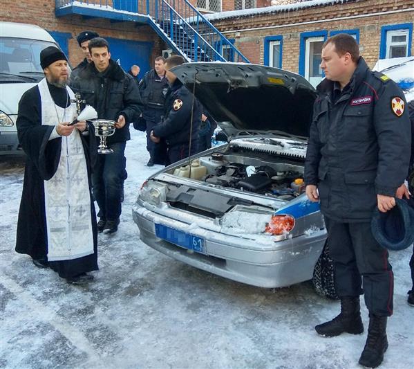 Ростовские росгвардейцы встретились с представителем Русской православной церкви