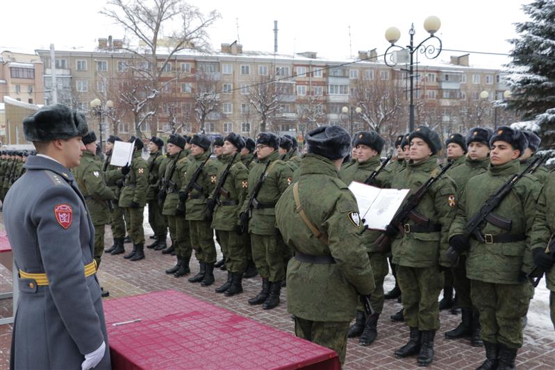 В Калуге состоялась церемония принятия присяги военнослужащими Росгвардии