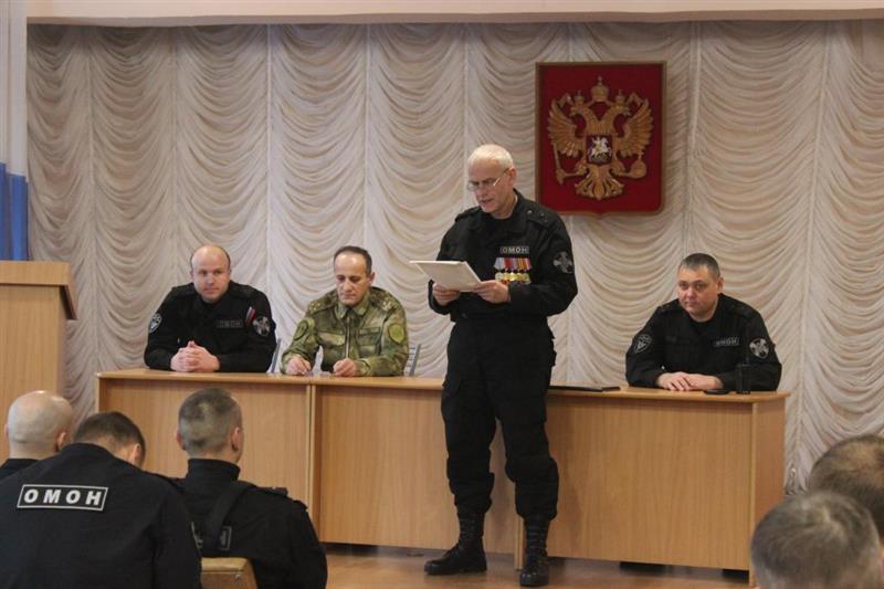 Челябинскому ОМОН (на транспорте) – 25 лет