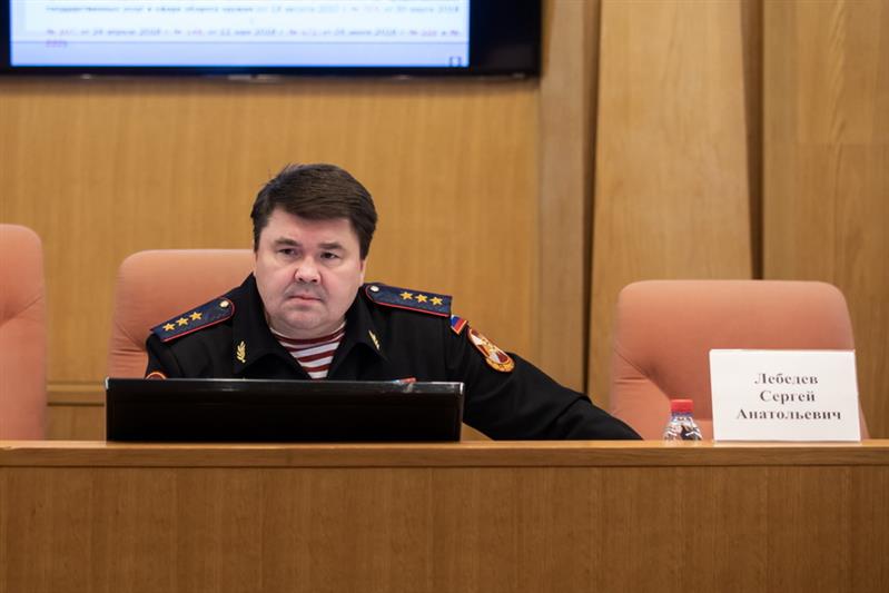 ВОПРОСЫ СОВЕРШЕНСТВОВАНИЯ МЕХАНИЗМА УЧЕТА ОРУЖИЯ И КОНТРОЛЯ ЗА ЕГО ОБОРОТОМ НА ТЕРРИТОРИИ РОССИЙСКОЙ ФЕДЕРАЦИИ
