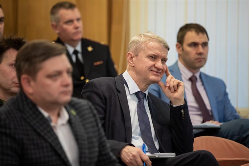 ВОПРОСЫ СОВЕРШЕНСТВОВАНИЯ МЕХАНИЗМА УЧЕТА ОРУЖИЯ И КОНТРОЛЯ ЗА ЕГО ОБОРОТОМ НА ТЕРРИТОРИИ РОССИЙСКОЙ ФЕДЕРАЦИИ