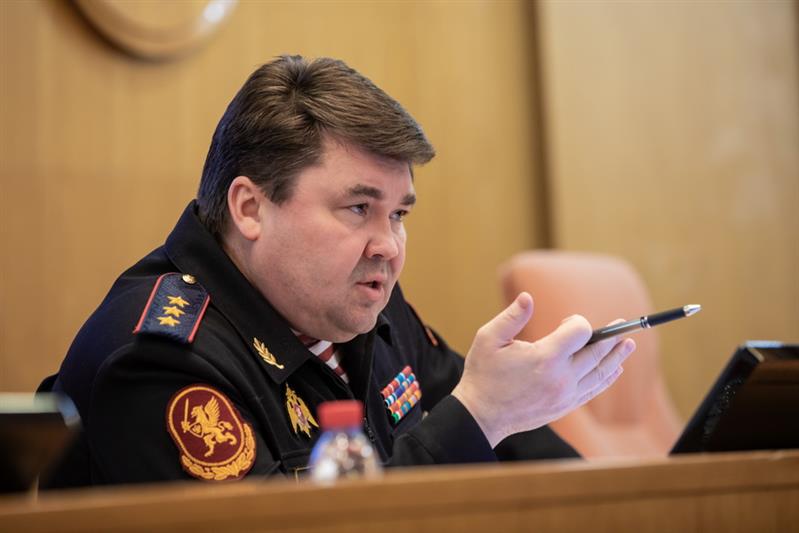 ВОПРОСЫ СОВЕРШЕНСТВОВАНИЯ МЕХАНИЗМА УЧЕТА ОРУЖИЯ И КОНТРОЛЯ ЗА ЕГО ОБОРОТОМ НА ТЕРРИТОРИИ РОССИЙСКОЙ ФЕДЕРАЦИИ