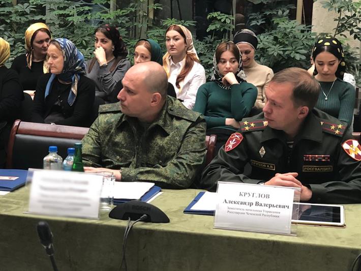 Военнослужащие Росгвардии приняли участие в научно-практической конференции «Культура против террора» в Грозном