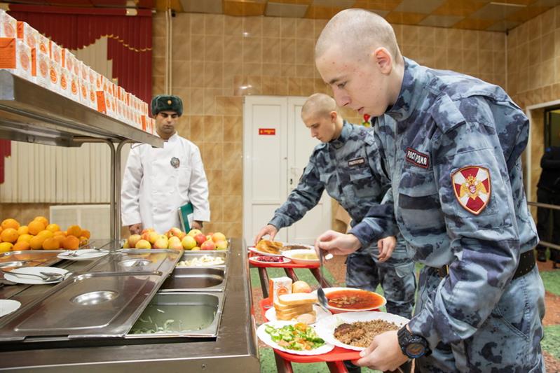 К новогодним праздникам для военнослужащих и сотрудников росгвардии разработано специальное меню