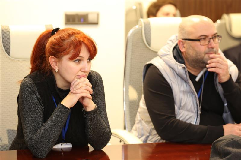 Руководитель киностудии Росгвардии провел мастер-класс в рамках VI Форума СМИ СКФО (видео)