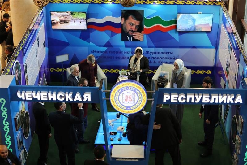 Руководитель киностудии Росгвардии провел мастер-класс в рамках VI Форума СМИ СКФО (видео)