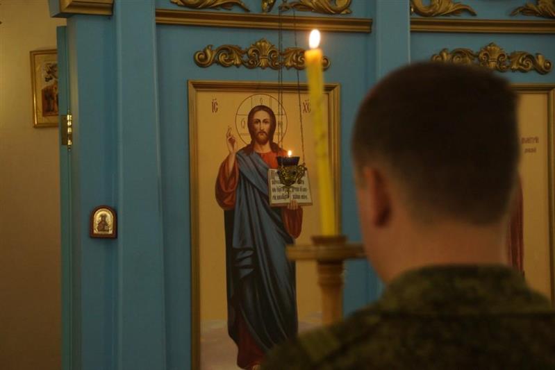 В Объединенной группировке войск (сил) на Северном Кавказе состоялась литургия по Героям 