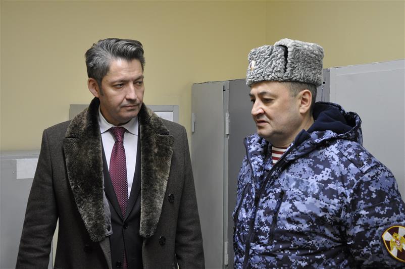 Глава города Ижевска посетил расположение ижевских спецподразделений Росгвардии