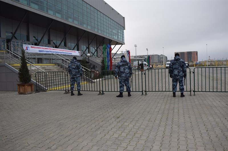 Дагестанские росгвардейцы обеспечили правопорядок во время проведения международного турнира по боевому  самбо