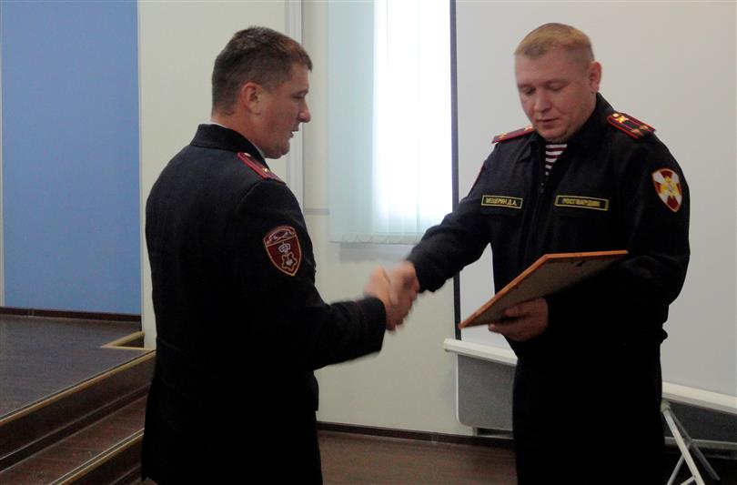 Начальник Управления Росгвардии по Белгородской области подвёл итоги оперативно-служебной деятельности подчинённых в 2018 году